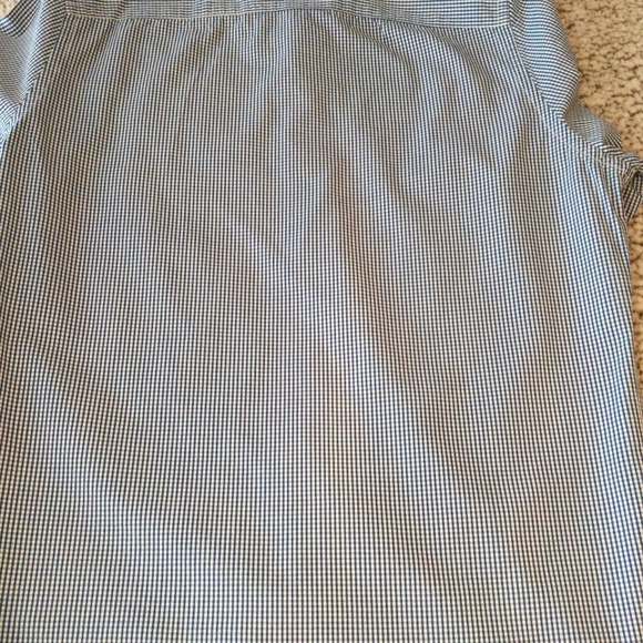 Hollister Casual Button Down Shirt - Picture 6 of 6